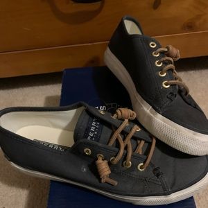 Sperry size 6 slip on black shoes